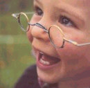 Enfant à lunettes - Jura